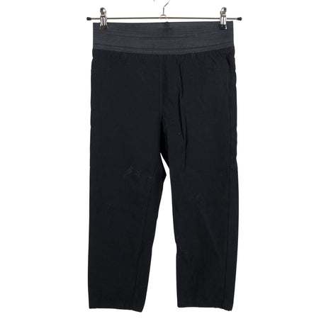 Unisex Free Quent - Mittevenivad poolpikad püksid, suurus 38 - Must ()
