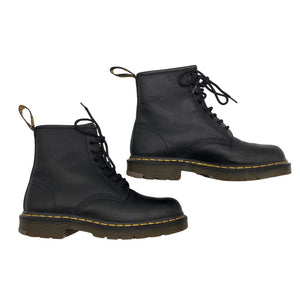 Unisex Dr. Martens - Nööridega saapad, suurus 39 - Must (1)