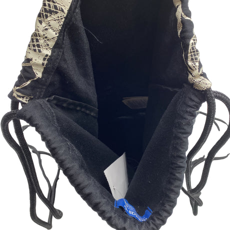 Unisex Adidas - Spordiseljakott, suurus Ei kokoa - Must (2)