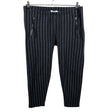 Unisex The Masai - Trikotaažist püksid, suurus 42 - Must ()