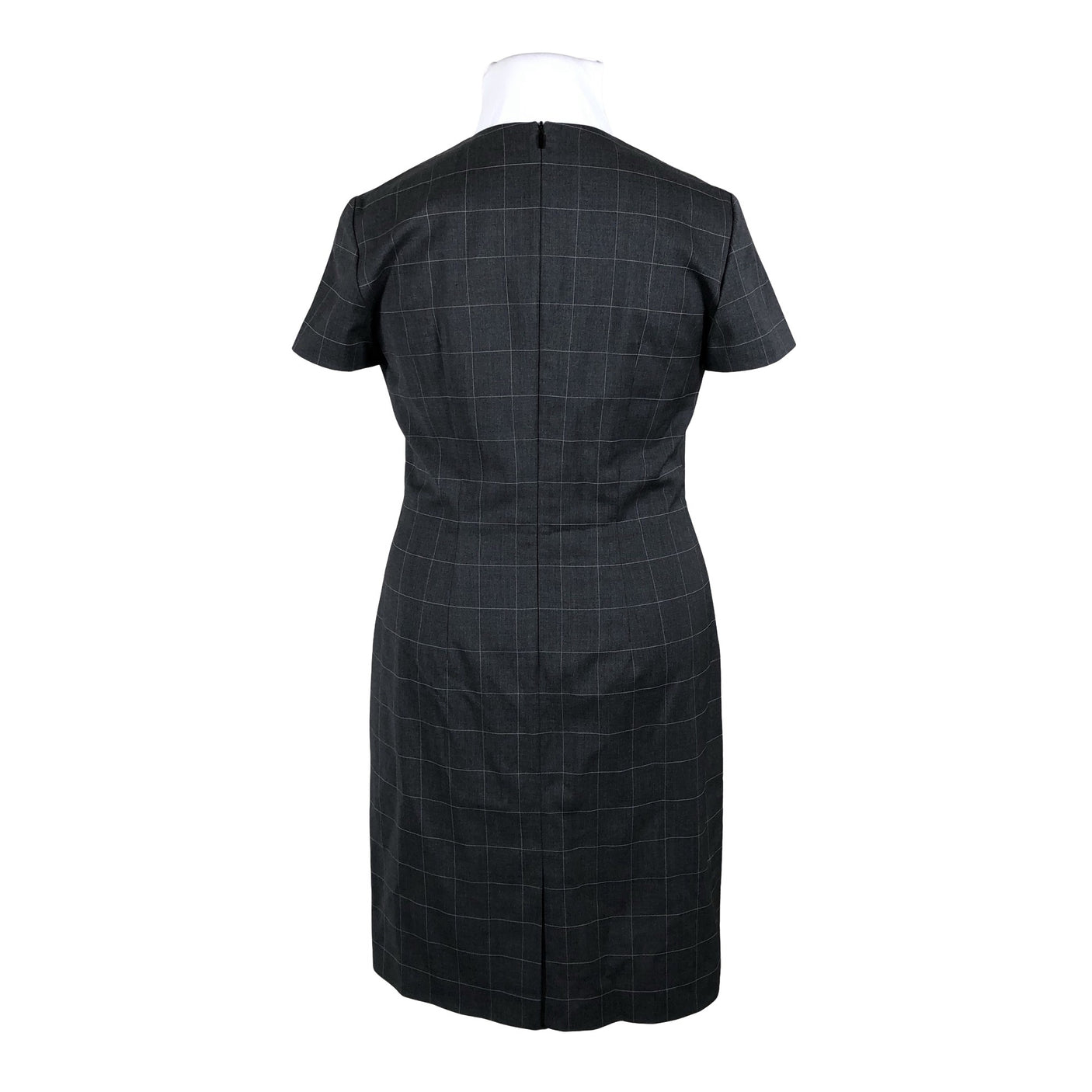 Unisex Hugo Boss - Pliiatskleit, suurus 42 - Hall (3)