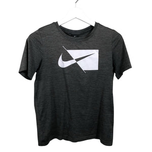 Unisex Nike - Spordisärk, lühikesed käised, suurus 152 - 158 - Hall (1)