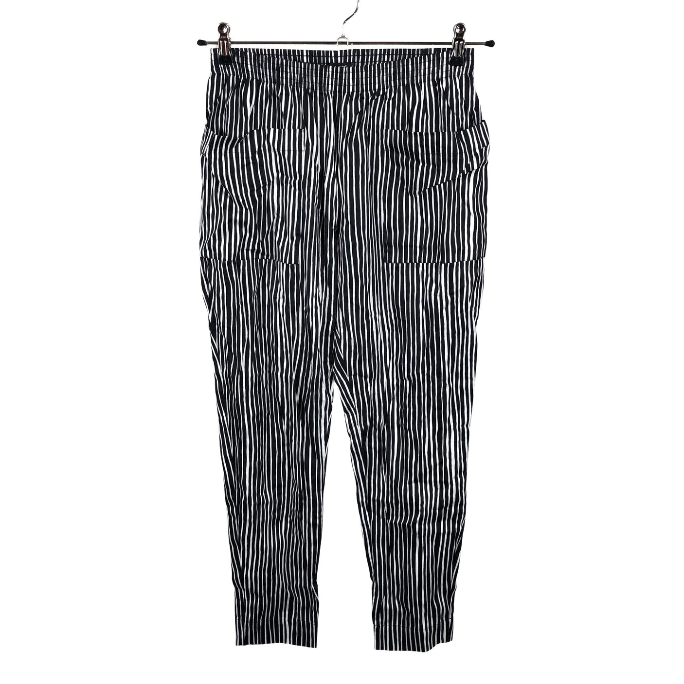 Unisex Marimekko - Mittevenivad püksid, suurus 38 - Must (2)