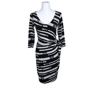 Unisex Esprit - Trikotaažist kleit, suurus 36 - Must (1)