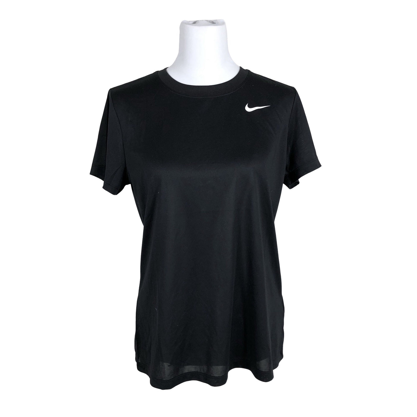Unisex Nike - Spordisärk, lühikesed käised, suurus 40 - Must (2)