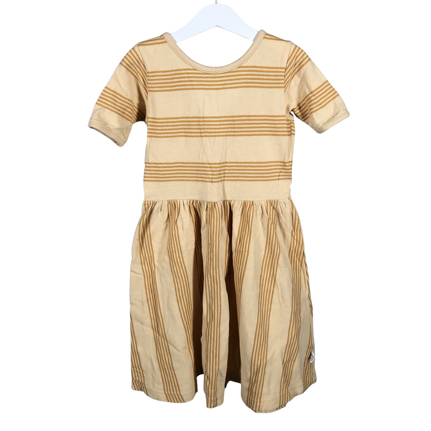 Unisex Mainio - Trikotaažist kleit, suurus 122 - 128 - Kollane (1)