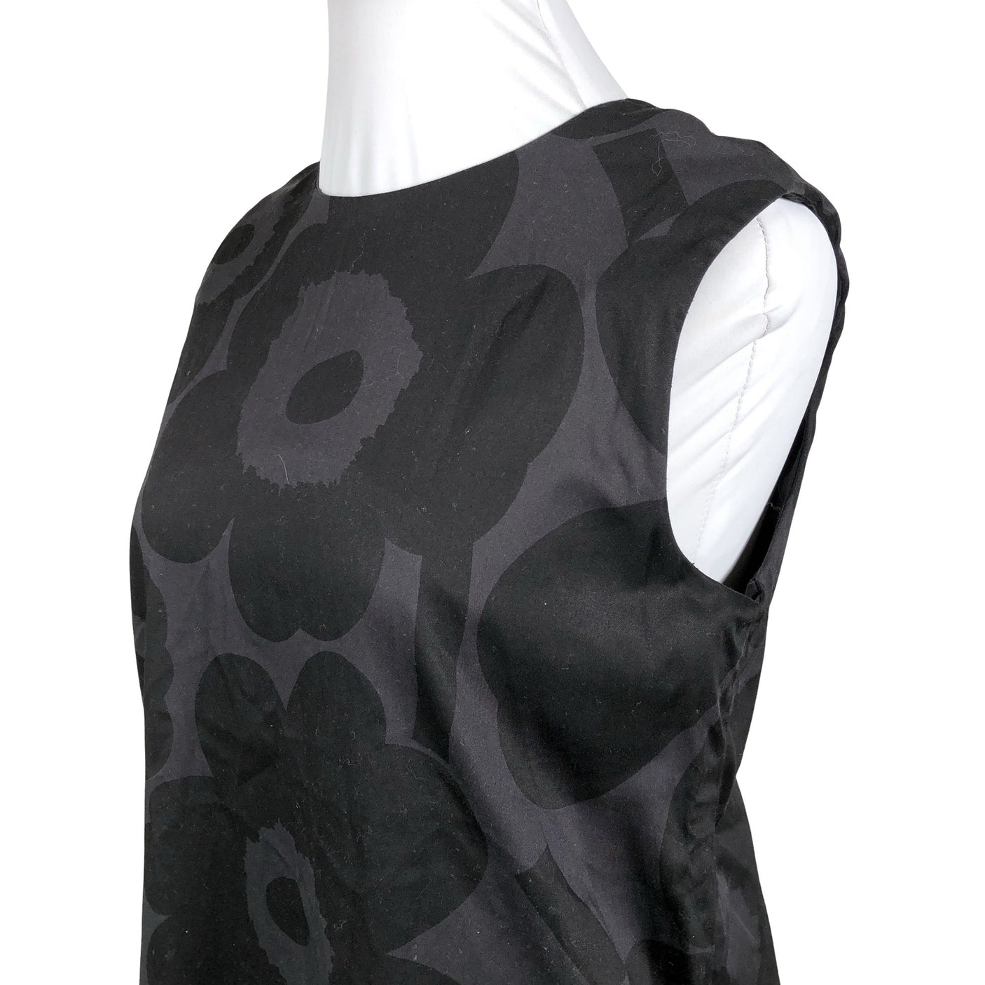 Unisex Marimekko - Mitteveniv kleit, suurus 44 - Must (2)