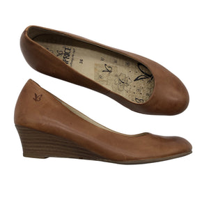 Unisex Caprice - Kiilkontsaga kingad, suurus 36 - Pruun (1)