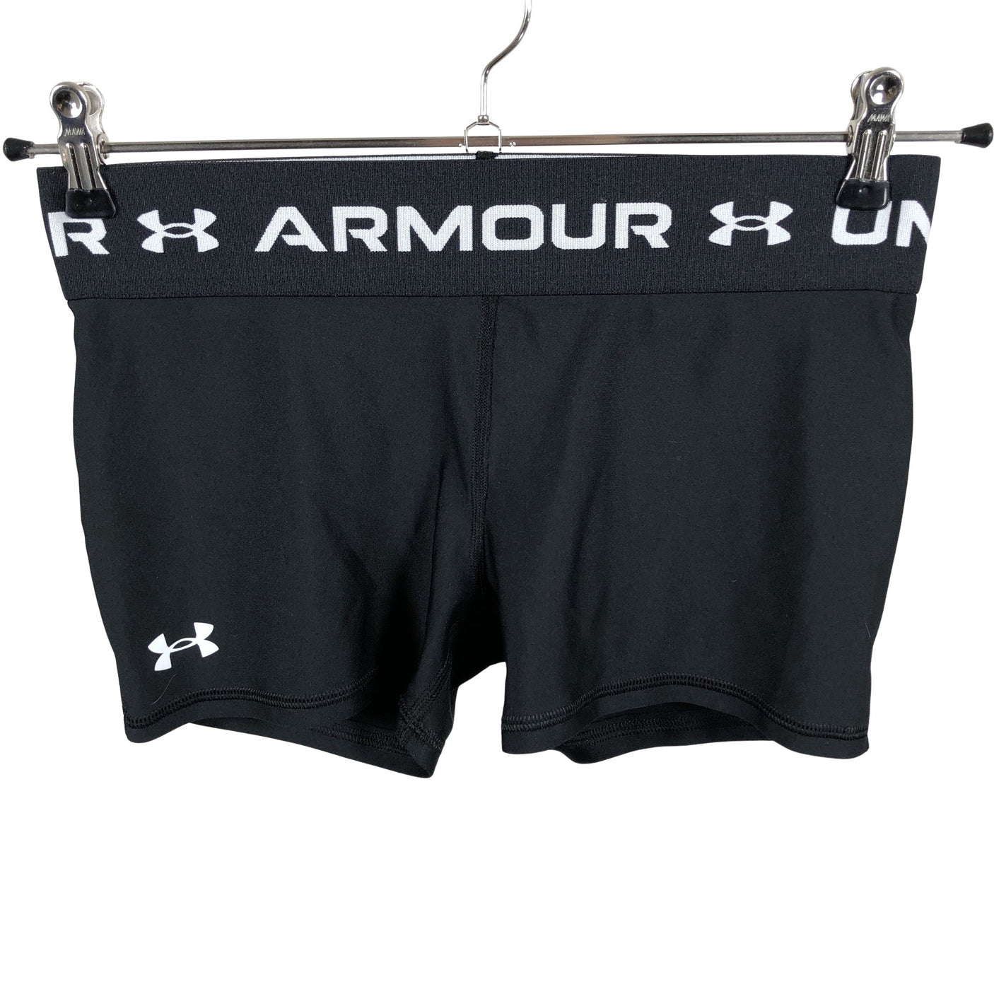 Unisex Under Armour - Lühikesed spordipüksid, suurus 146 - 152 - Must (1)