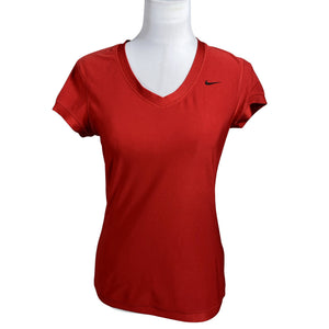 Unisex Nike - Spordisärk, lühikesed käised, suurus 36 - Punane (1)