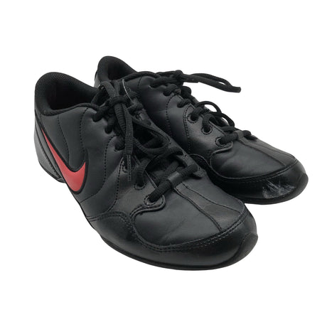 Unisex Nike - Sisespordijalanõud, suurus 37 - Must (2)