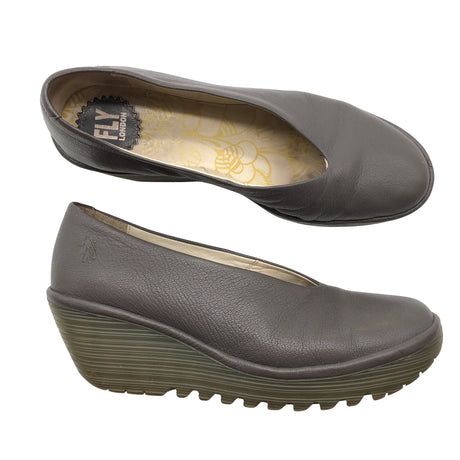 Unisex FLY London - Kiilkontsaga kingad, suurus 40 - Hall ()
