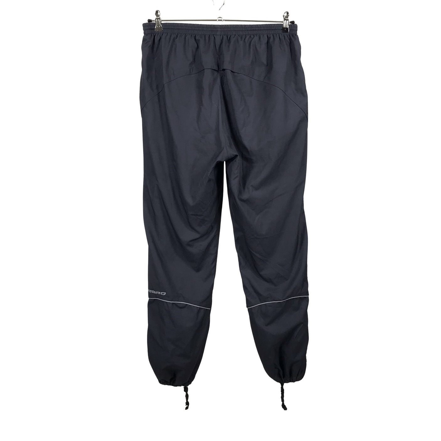 Unisex Umbro - Spordipüksid, suurus 44 - Hall (2)