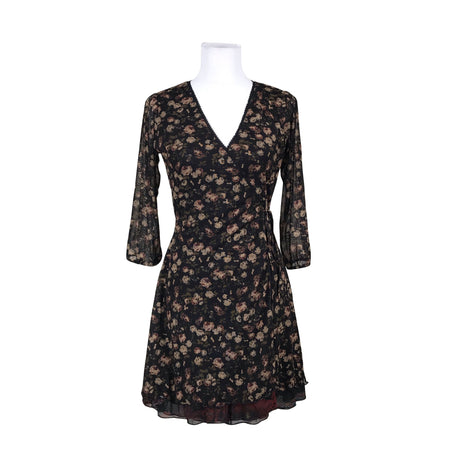 Unisex Urban Outfitters - Mitteveniv kleit, suurus 38 - Must ()