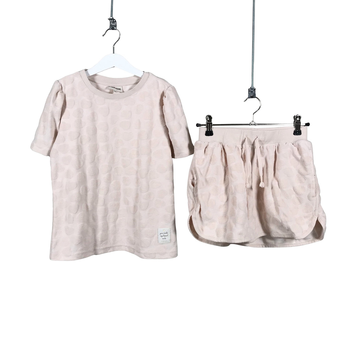 Unisex POMPdeLUX - Trikotaažist lühikesed püksid, suurus 134 - 140 - Heleroosa (1)