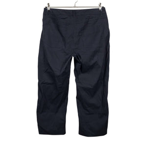 Unisex MAC - Mittevenivad püksid, suurus 42 - Must (2)
