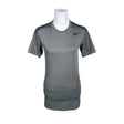 Unisex Nike - Spordisärk, lühikesed käised, suurus 40 - Hall ()