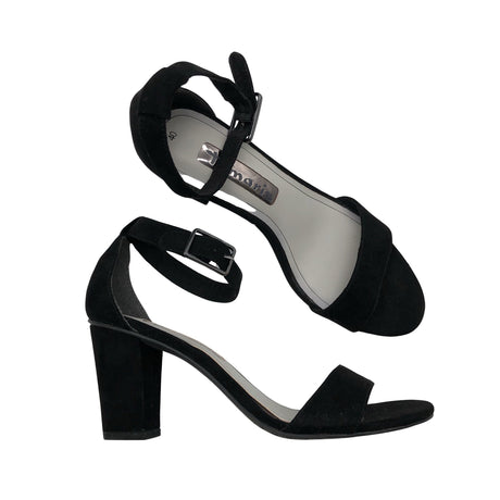Unisex Tamaris - Kontsaga rihmikud, suurus 40 - Must ()