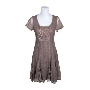 Unisex Cream - Pidulik kleit, suurus 38 - Lilla (1)