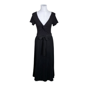 Unisex Guess - Trikotaažist kleit, suurus 38 - Must (1)
