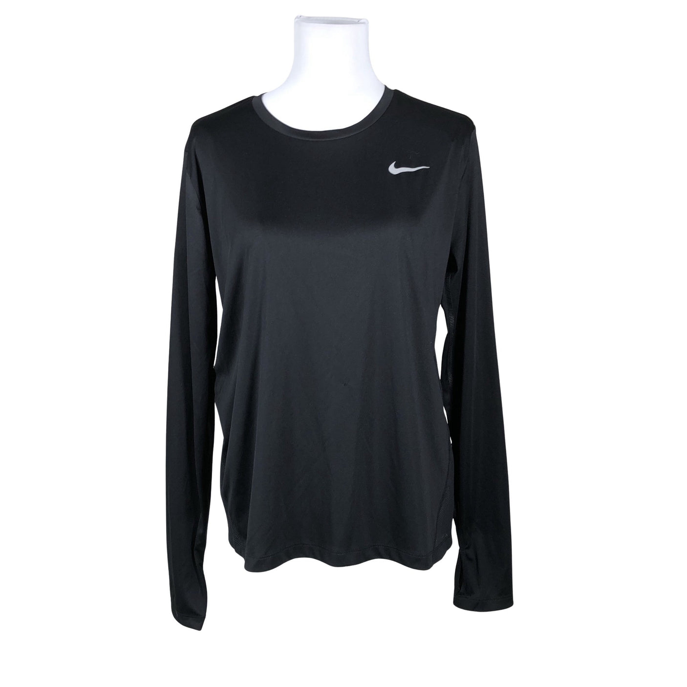 Unisex Nike - Spordisärk, pikad käised, suurus 40 - Must (1)