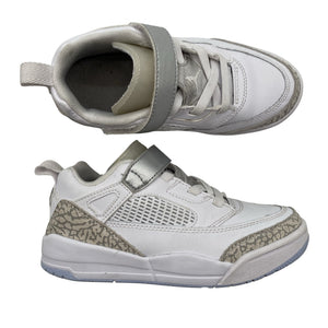 Unisex Jordan (Nike) - Tossud, suurus 32 - Valge (1)