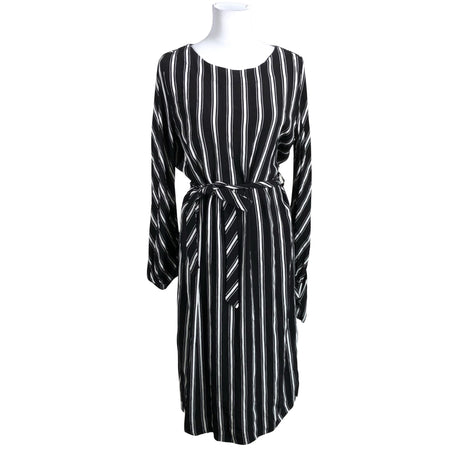 Unisex Nanso - Õhuke kleit, suurus 40 - Must ()