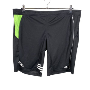 Unisex Adidas - Lühikesed spordipüksid, suurus XL - Must (1)