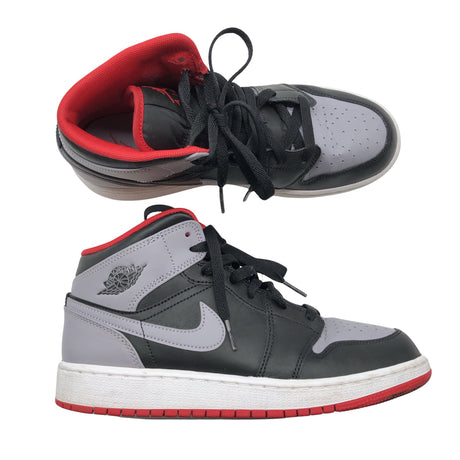 Unisex Jordan (Nike) - Tennised, suurus 38 - Hall ()