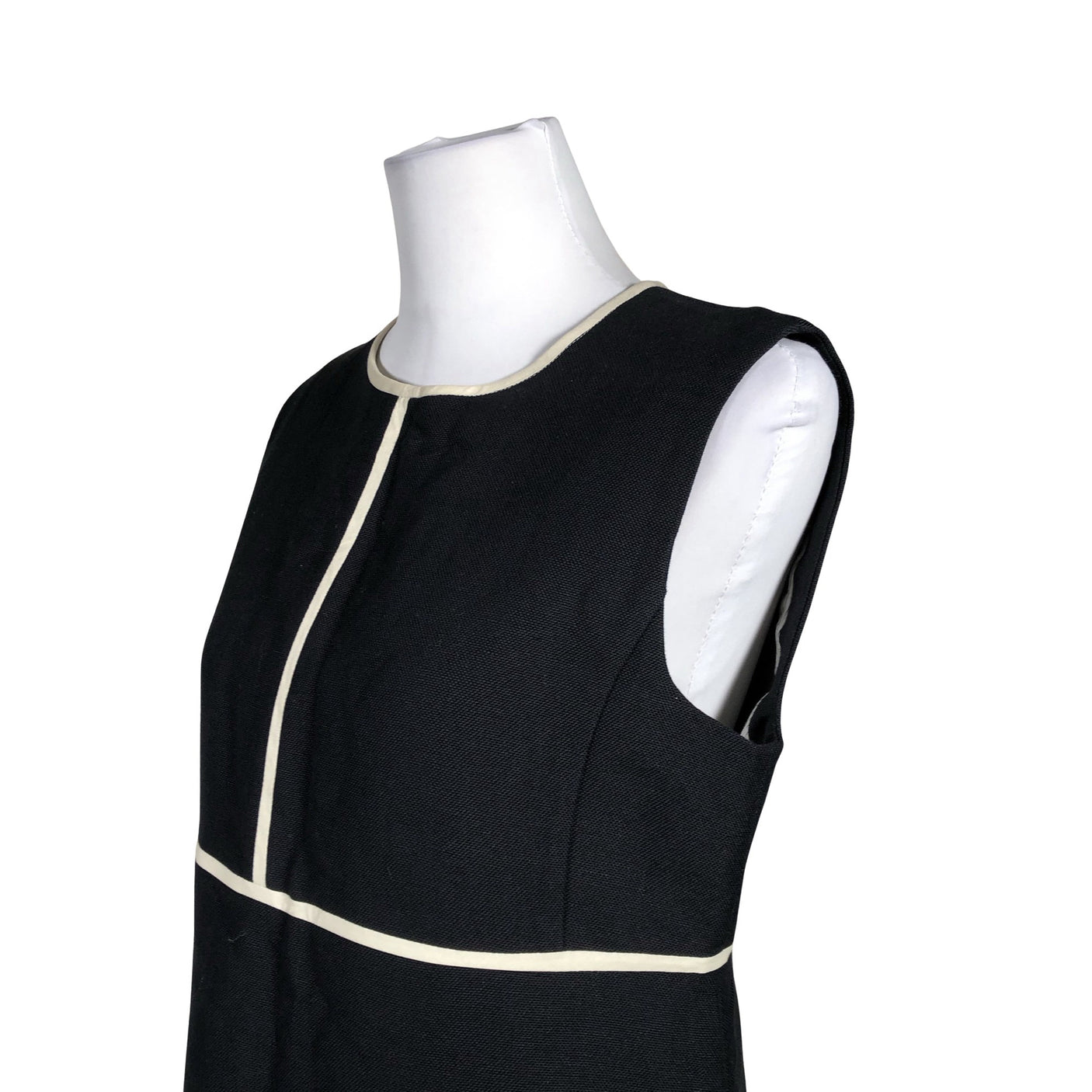Unisex 'S MaxMara - Pliiatskleit, suurus 40 - Must (2)