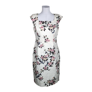 Unisex Laura Ashley - Pliiatskleit, suurus 38 - Looduslik valge (1)