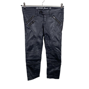 Unisex Guess - Teksast poolpikad püksid, suurus W27 - Must (1)
