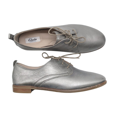 Unisex Clarks - Igapäevased jalanõud, suurus 41 - Hõbe ()