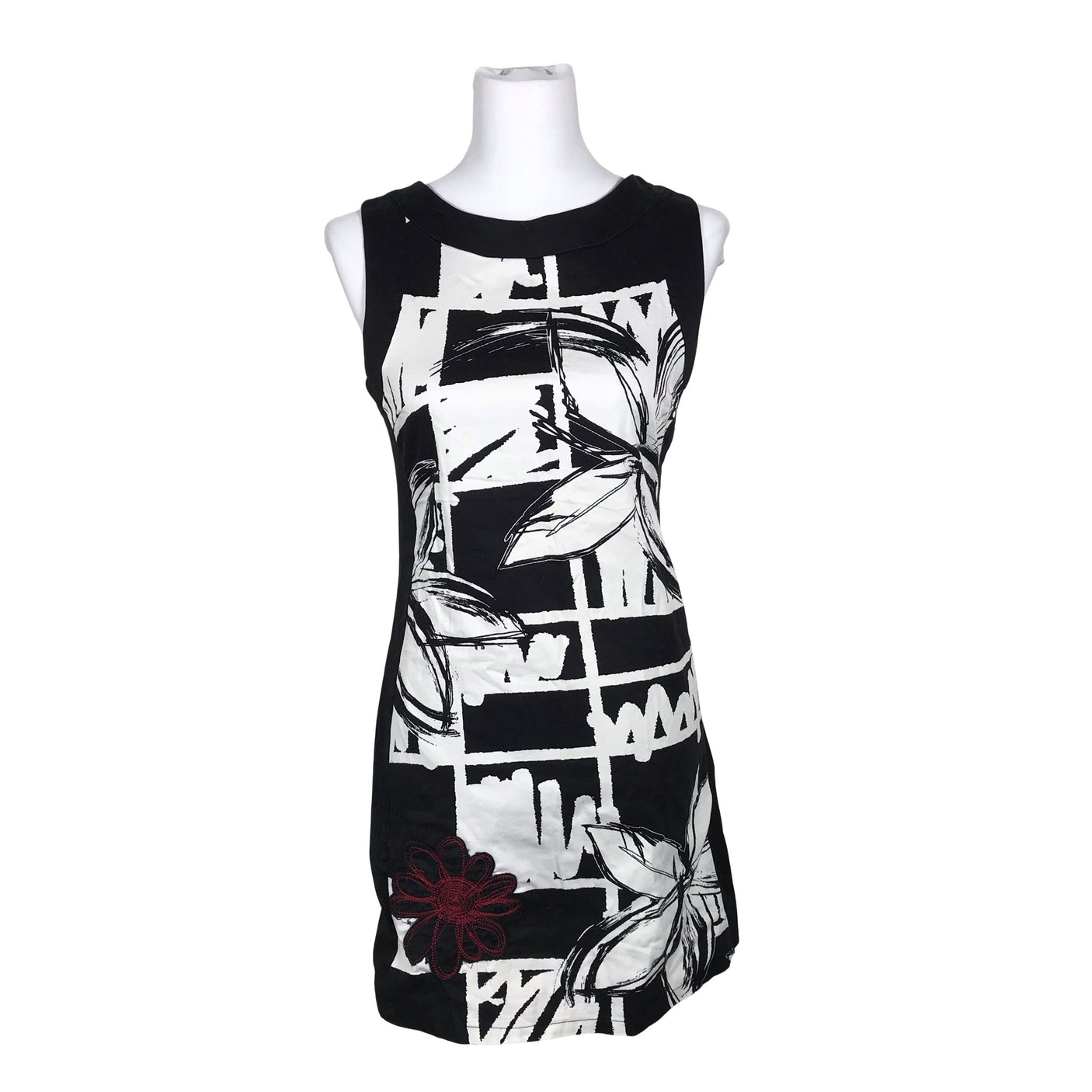 Unisex Desigual - Mitteveniv kleit, suurus 38 - Must (2)