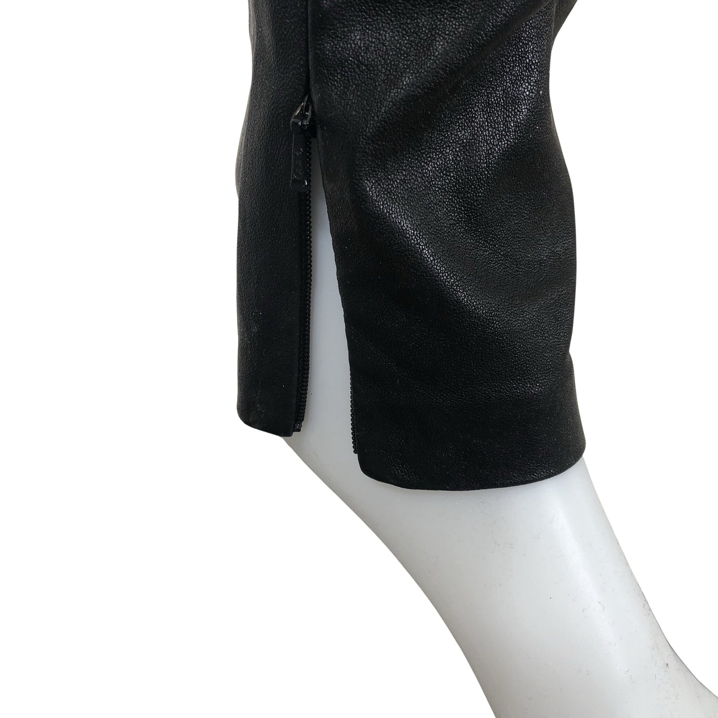 Unisex Balenciaga - Nahkpüksid, suurus 38 - Must (3)