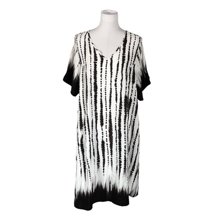 Unisex Studio - Õhuke kleit, suurus 38 - Valge ()