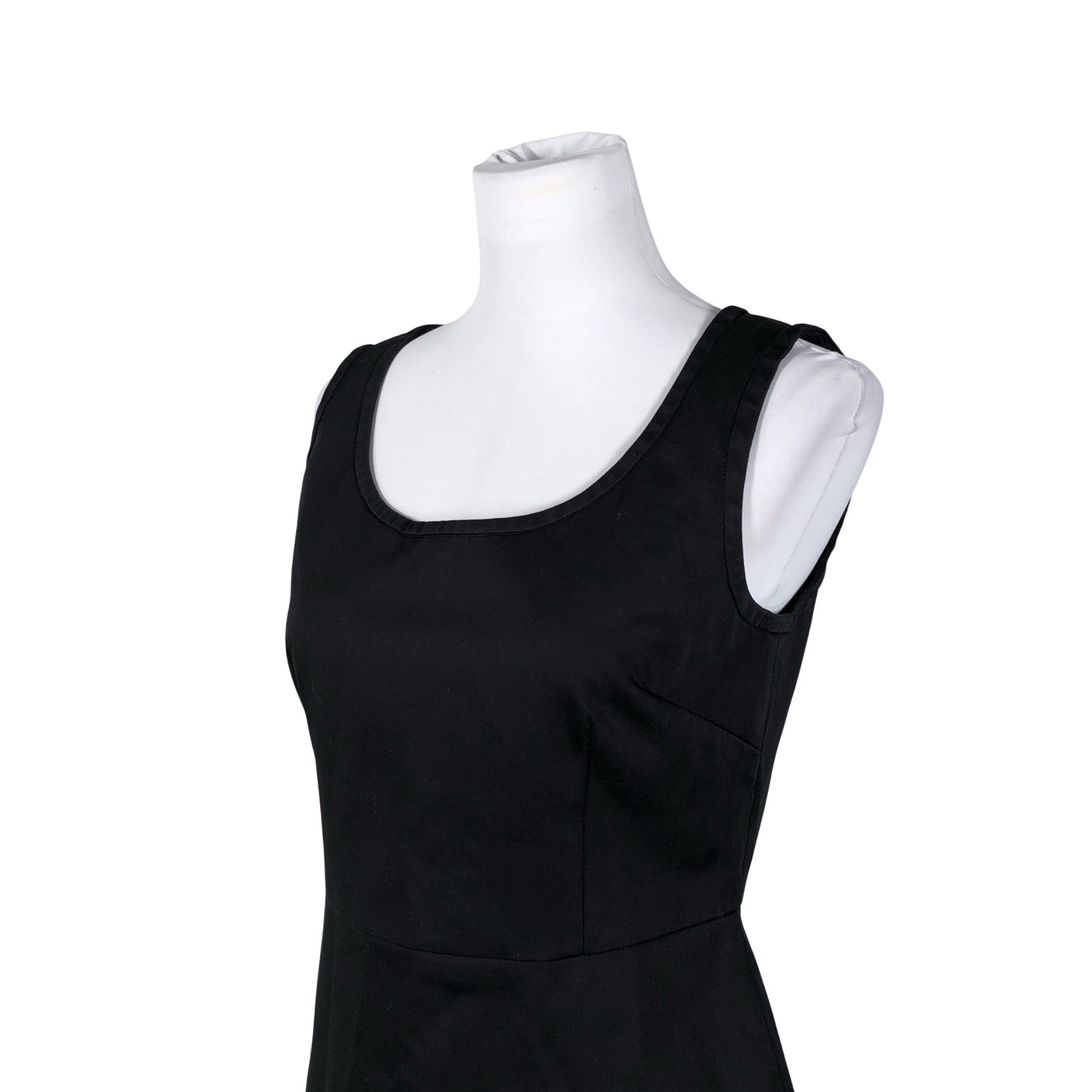 Unisex MaxMara - Pliiatskleit, suurus 40 - Must (2)