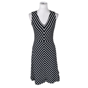 Unisex Andiata - Trikotaažist kleit, suurus 40 - Sinine (1)