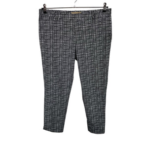 Unisex Noom - Mittevenivad püksid, suurus 44 - Must (1)