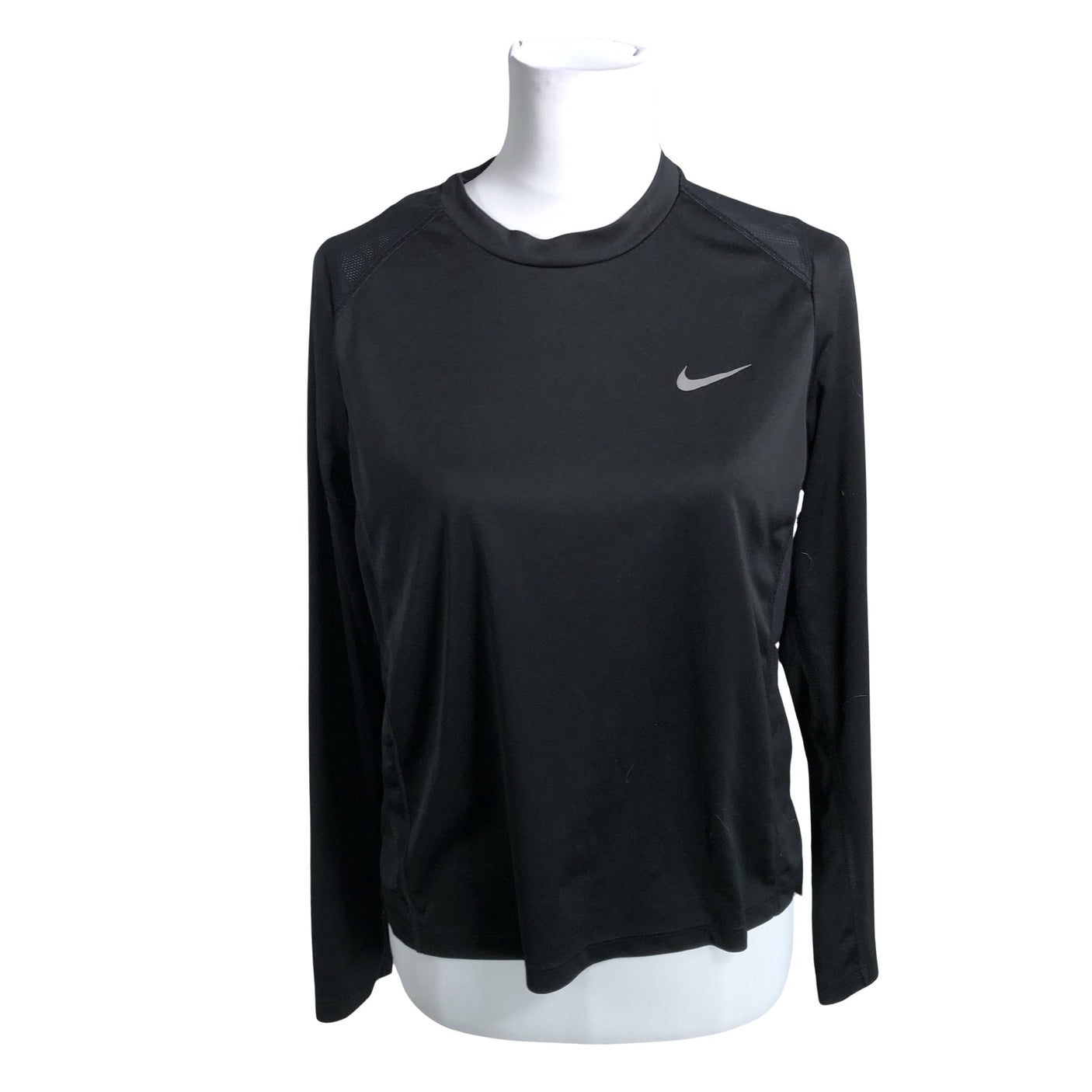 Unisex Nike - Spordisärk, pikad käised, suurus 40 - Must (1)