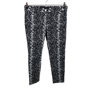 Unisex Andiata - Mittevenivad püksid, suurus 40 - Must (1)