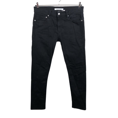 Unisex Calvin Klein Jeans - Teksad, suurus W33 - Must ()