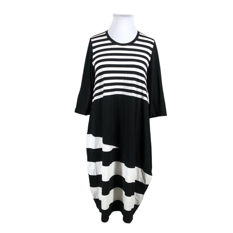 Unisex Aino - Trikotaažist kleit, suurus 42 - Must ()