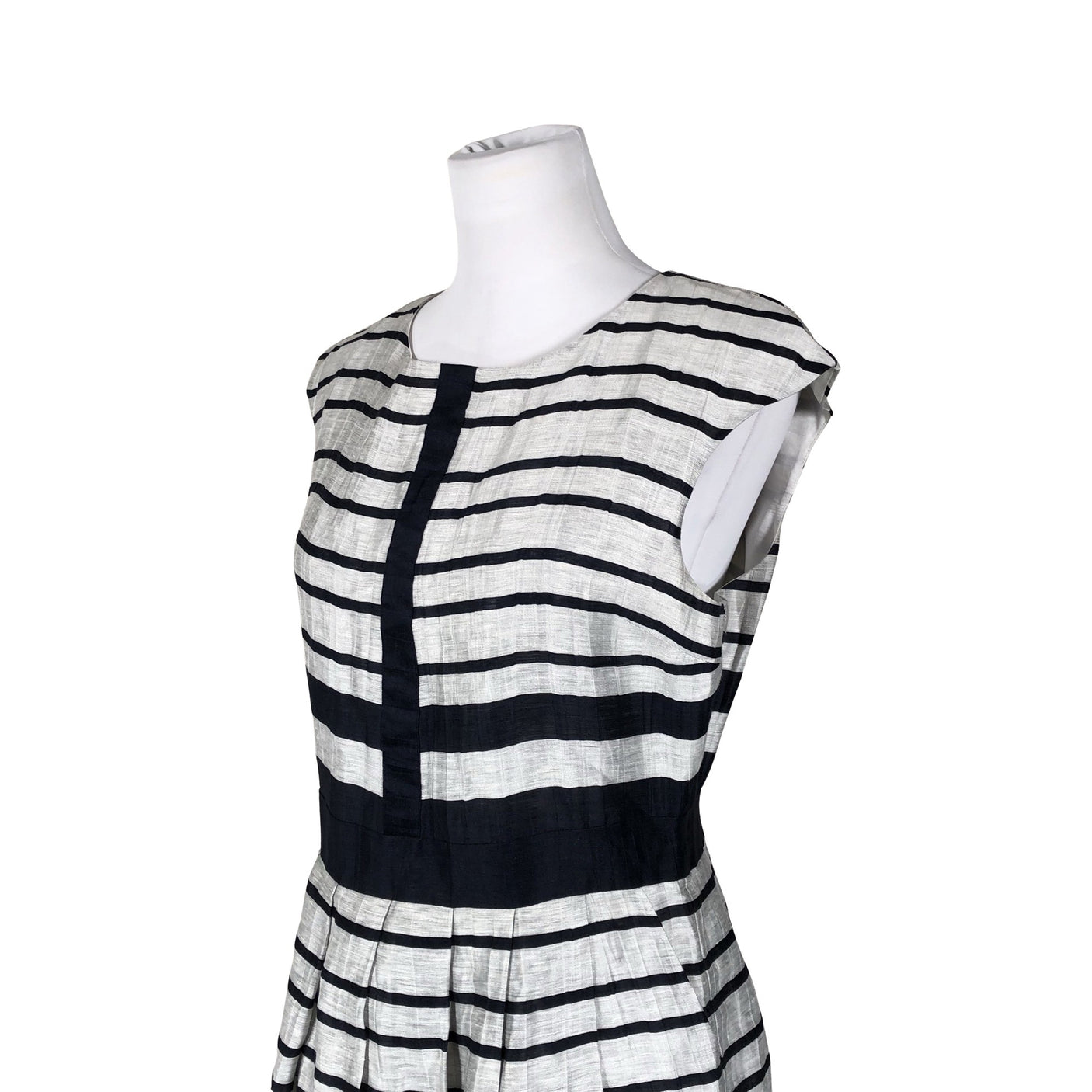 Unisex Ril's - Mitteveniv kleit, suurus 38 - Hall (2)