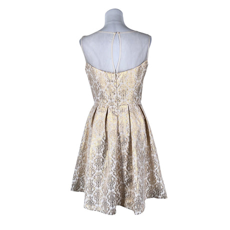Unisex Chi Chi London - Pidulik kleit, suurus 40 - Beige (2)