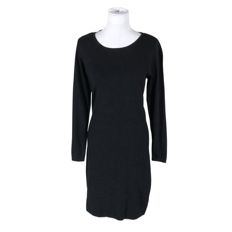 Unisex Aventura - Kootud kleit, suurus 38 - Must ()