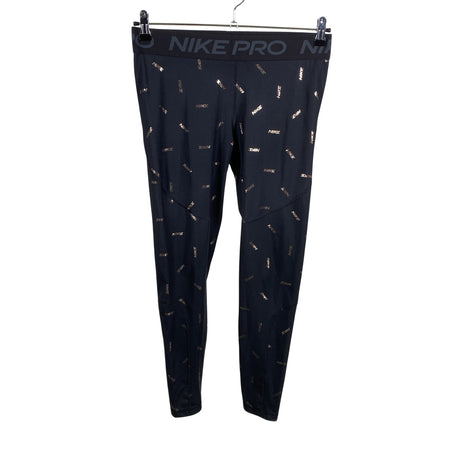 Unisex Nike - Spordiretuusid, suurus 42 - Must ()