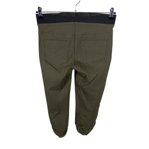 Unisex b.Young - Mittevenivad poolpikad püksid, suurus 38 - Roheline (2)