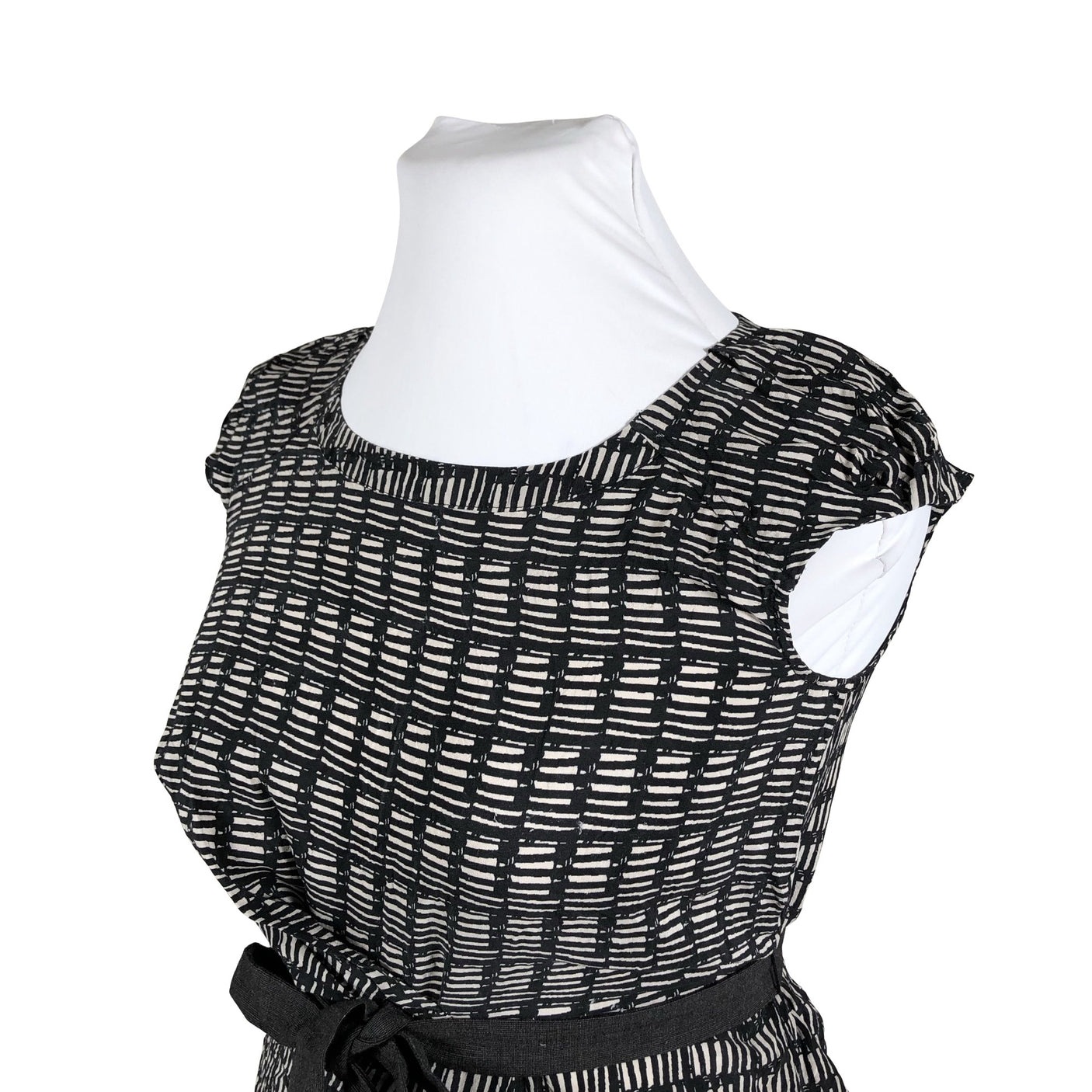 Unisex Weekend by MaxMara - Õhuke kleit, suurus 42 - Must (3)