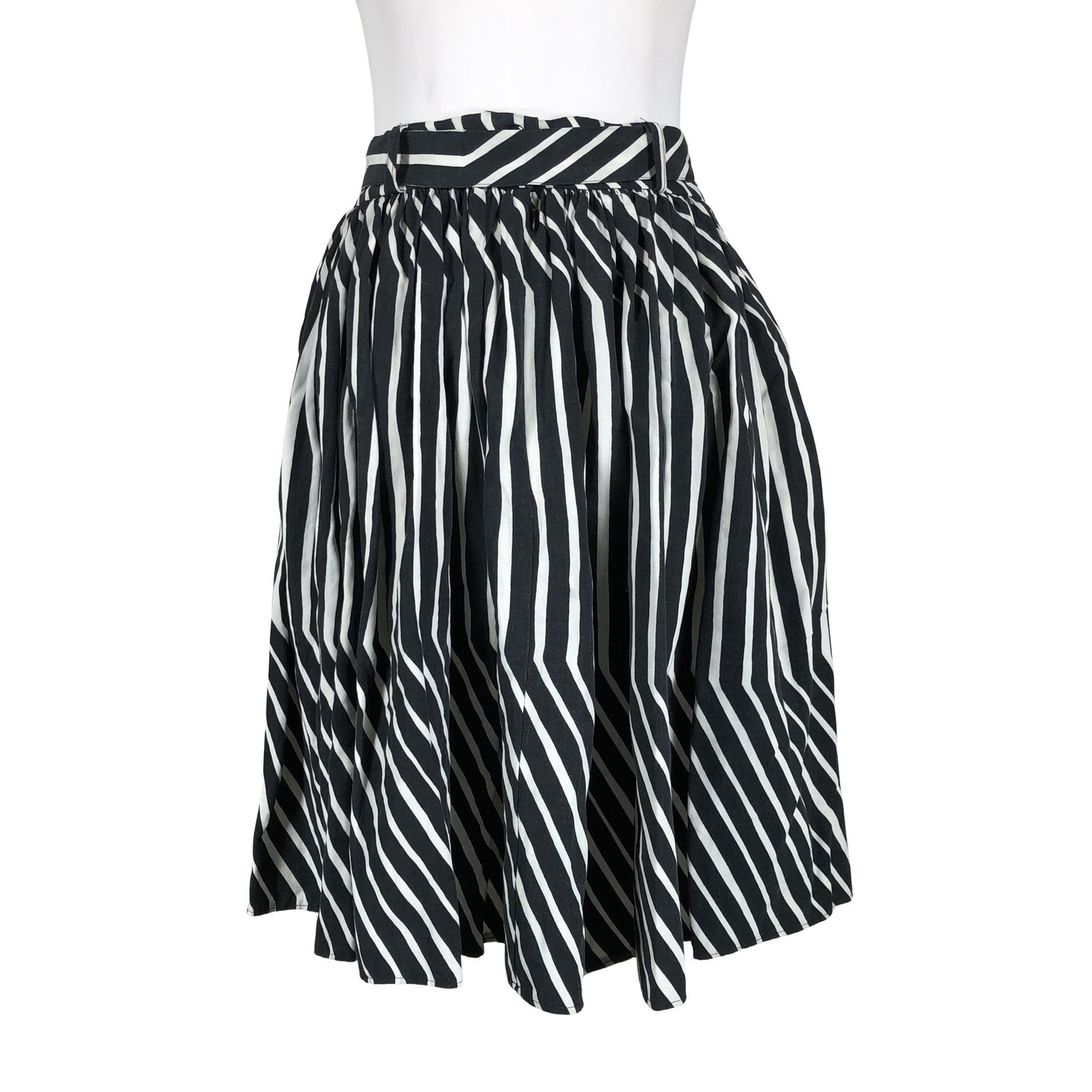 Unisex Marimekko - Mitteveniv seelik, suurus 38 - Must (2)